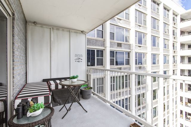 4250 N Marine Drive 2629, Chicago, IL 60613