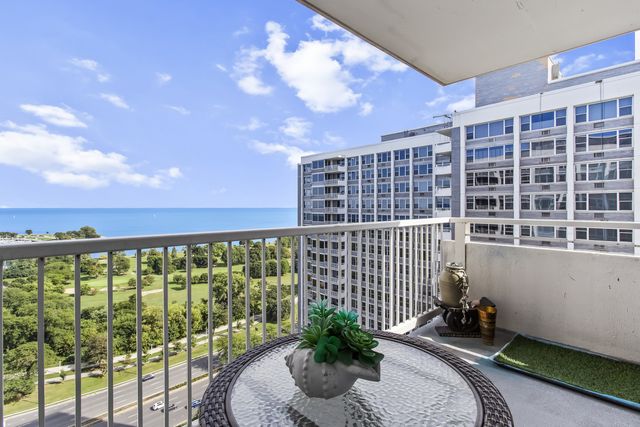4250 N Marine Drive 2629, Chicago, IL 60613