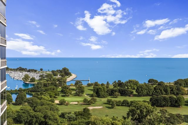 4250 N Marine Drive 2629, Chicago, IL 60613