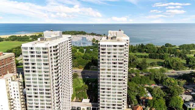 4250 N Marine Drive 2629, Chicago, IL 60613