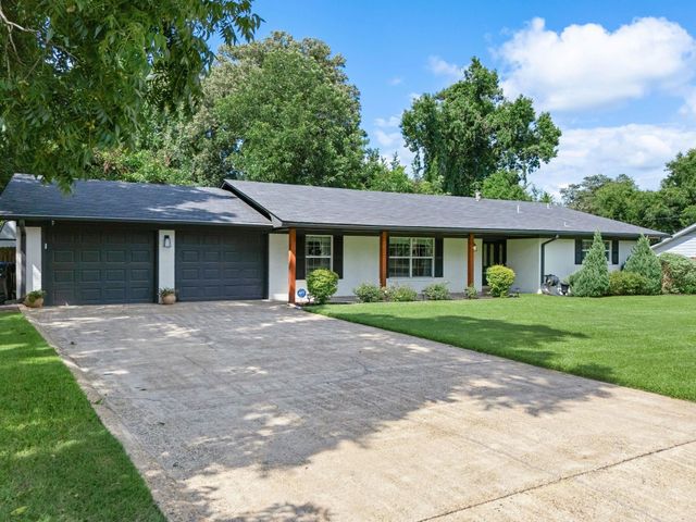 513 E Fairmont St., Longview, TX 75601