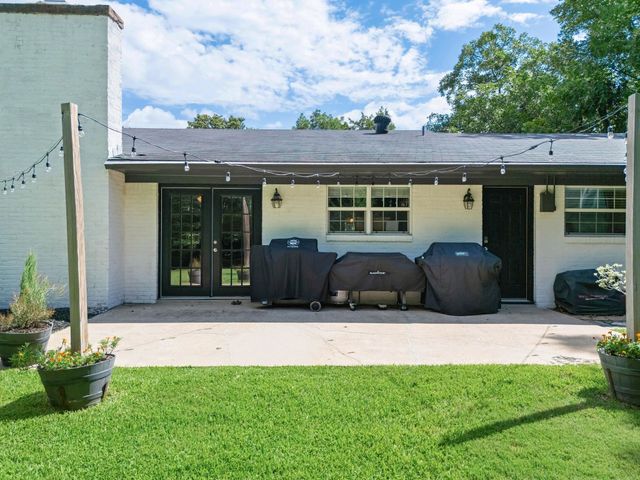 513 E Fairmont St., Longview, TX 75601