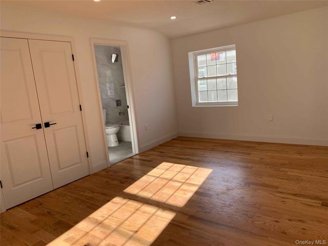 11542 175 Street 2, Saint Albans, NY 11434