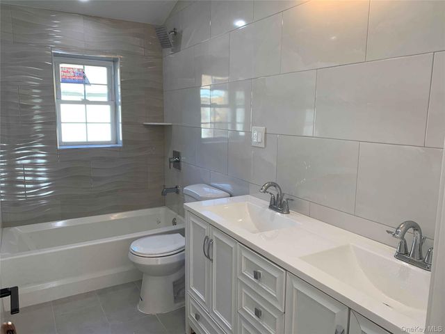 11542 175 Street 2, Saint Albans, NY 11434