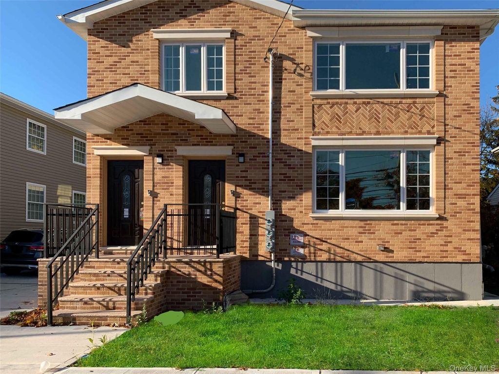 11542 175 Street 2, Saint Albans, NY 11434