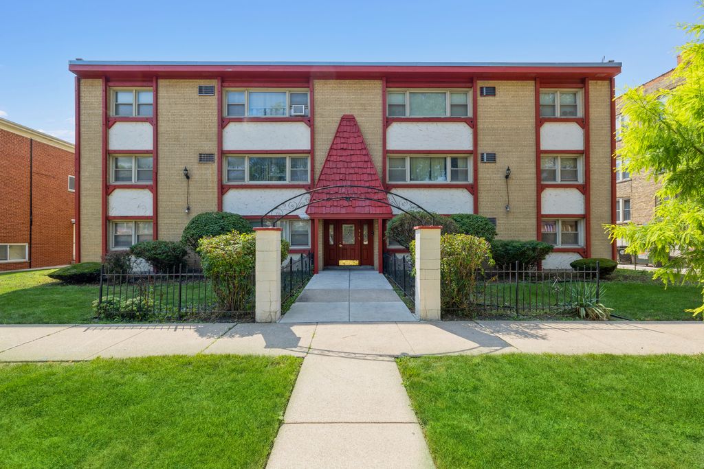415 S Lombard Avenue 304, Oak Park, IL 60302