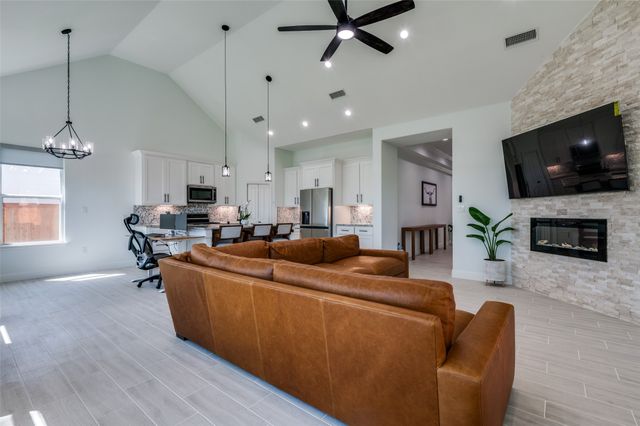 113 Odell Street, Hutchins, TX 75141