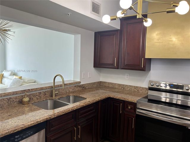 3020 NE 32nd Avenue 721, Fort Lauderdale, FL 33308
