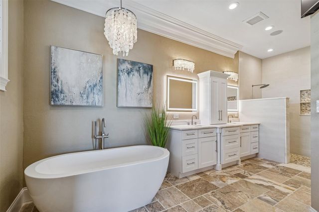 605 55TH AVENUE, St Pete Beach, FL 33706