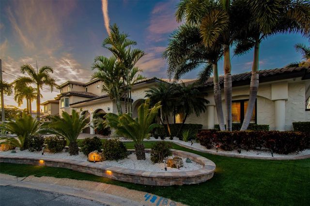 605 55TH AVENUE, St Pete Beach, FL 33706