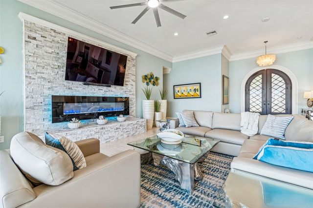 605 55TH AVENUE, St Pete Beach, FL 33706