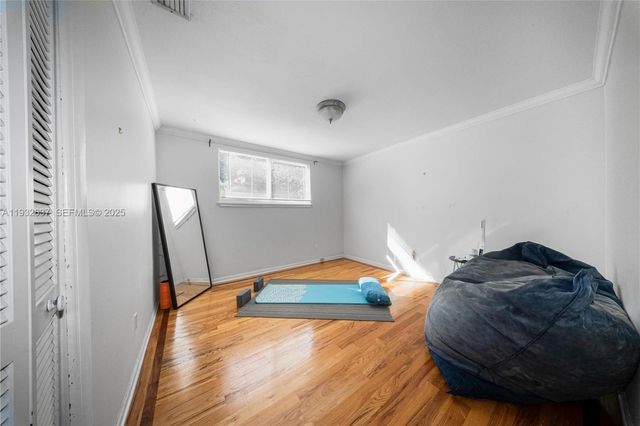 10900 SW 90th Ave, Miami, FL 33176