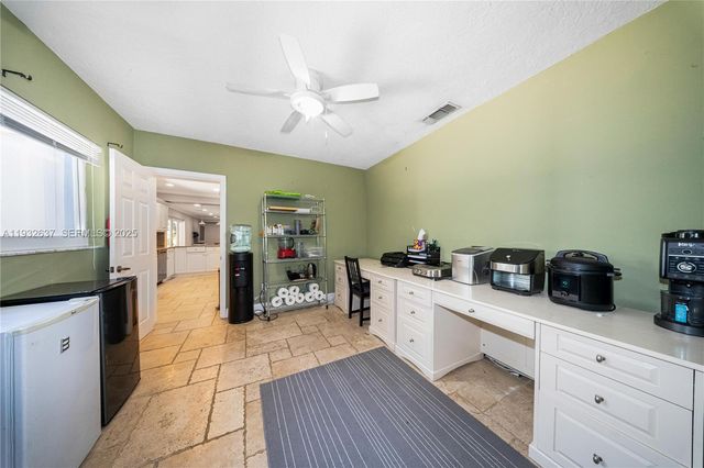 10900 SW 90th Ave, Miami, FL 33176