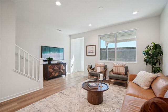 148 Balsawood, Tustin, CA 92780