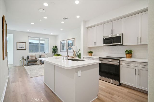 148 Balsawood, Tustin, CA 92780