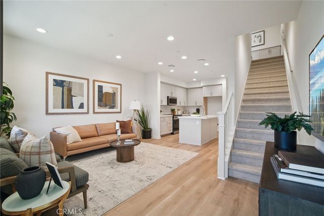 148 Balsawood, Tustin, CA 92780