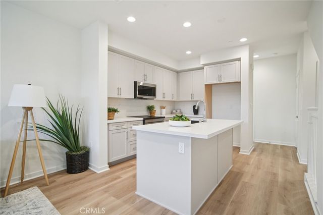 148 Balsawood, Tustin, CA 92780