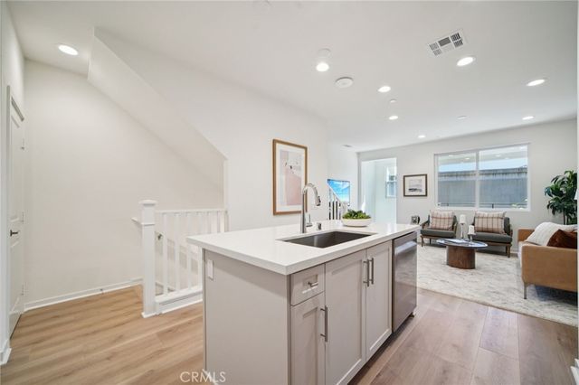 148 Balsawood, Tustin, CA 92780