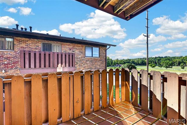 7923 Royal Arms Court 2, St Louis, MO 63123