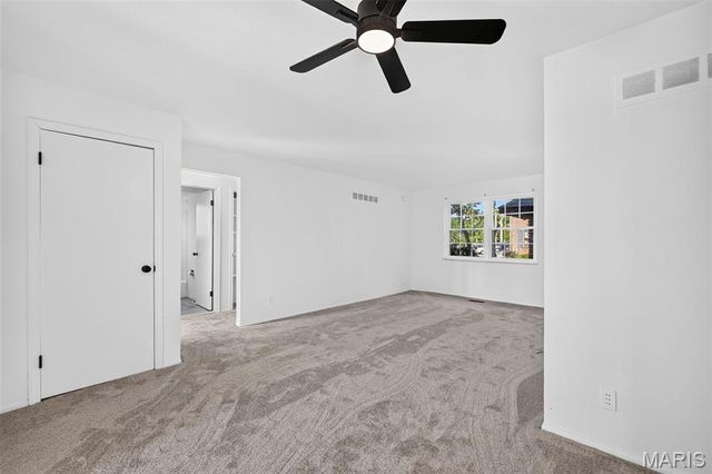 7923 Royal Arms Court 2, St Louis, MO 63123