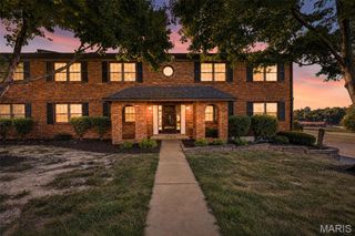 7923 Royal Arms Court 2, St Louis, MO 63123