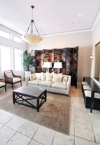 2207 Postoffice Street 208, Galveston, TX 77550