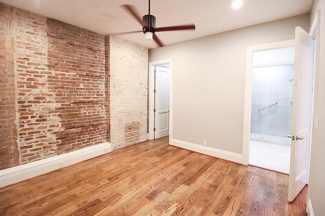 2207 Postoffice Street 208, Galveston, TX 77550