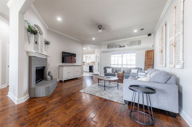 801 Dickerson Circle, Celina, TX 75009