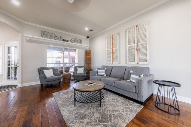 801 Dickerson Circle, Celina, TX 75009