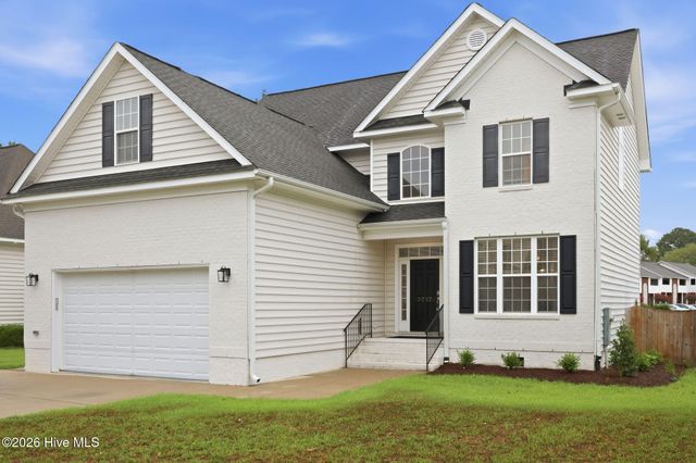 3717 Ashcroft Drive, Winterville, NC 28590
