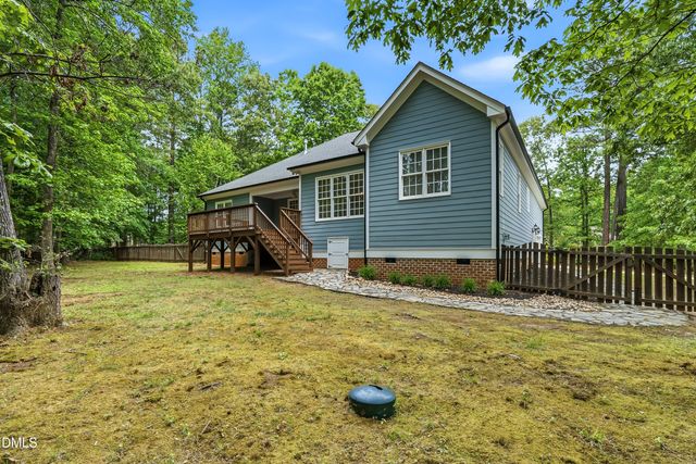 1007 Chatham Court, Youngsville, NC 27596
