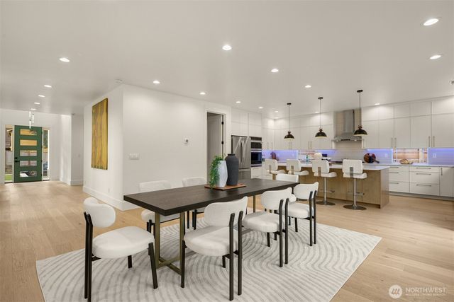 33214 33rd Avenue SW, Federal Way, WA 98023