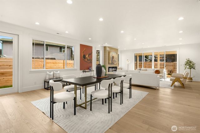 33214 33rd Avenue SW, Federal Way, WA 98023