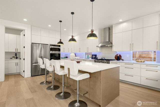 33214 33rd Avenue SW, Federal Way, WA 98023