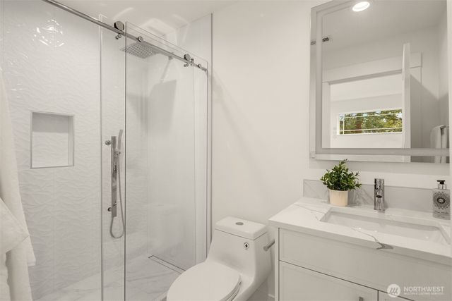 33214 33rd Avenue SW, Federal Way, WA 98023