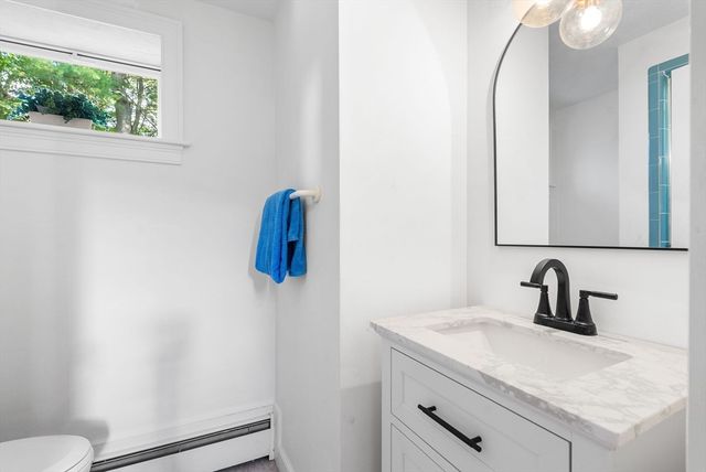 29 Devon Rd, Norwood, MA 02062