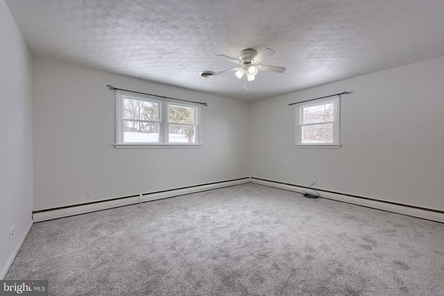 29 MERRIN RD, York, PA 17402