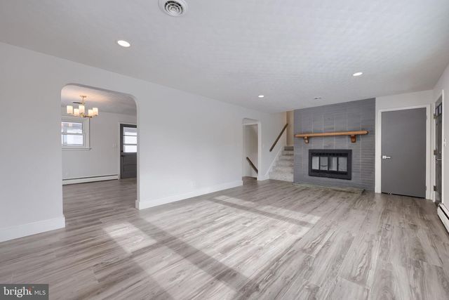 29 MERRIN RD, York, PA 17402