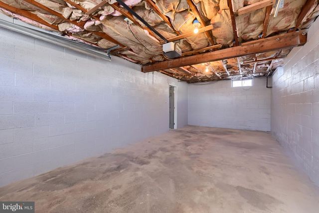 29 MERRIN RD, York, PA 17402