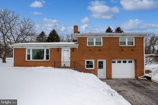 29 MERRIN RD, York, PA 17402