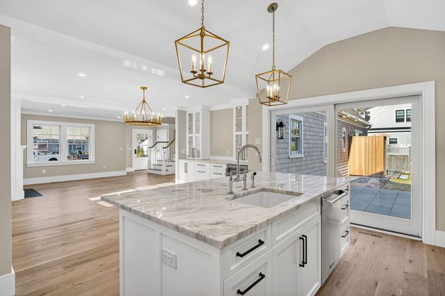 146 Scudder Road, Osterville, MA 02655