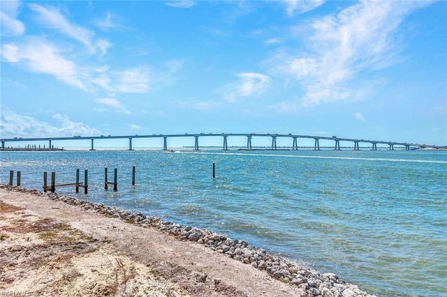 15021 Punta Rassa RD 903, Fort Myers, FL 33908