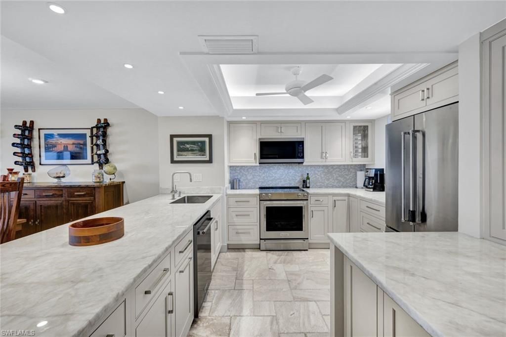 15021 Punta Rassa RD 903, FORT MYERS, FL 33908 — photo 2