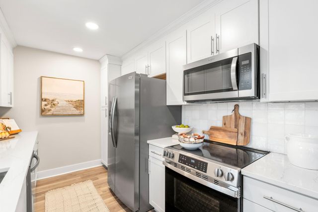 106 Glebe Road, Summerville, SC 29485