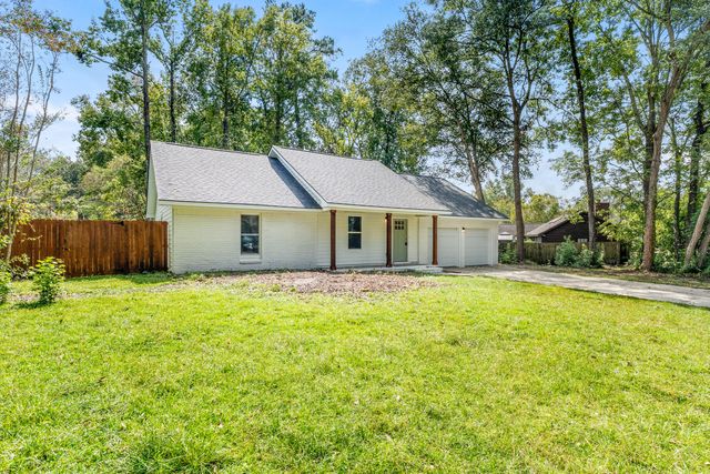 106 Glebe Road, Summerville, SC 29485