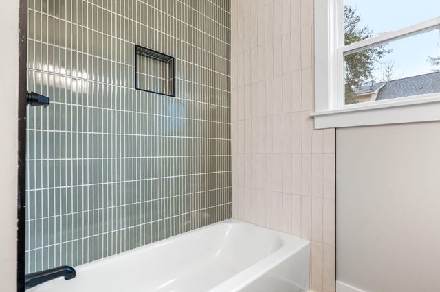 106 Glebe Road, Summerville, SC 29485