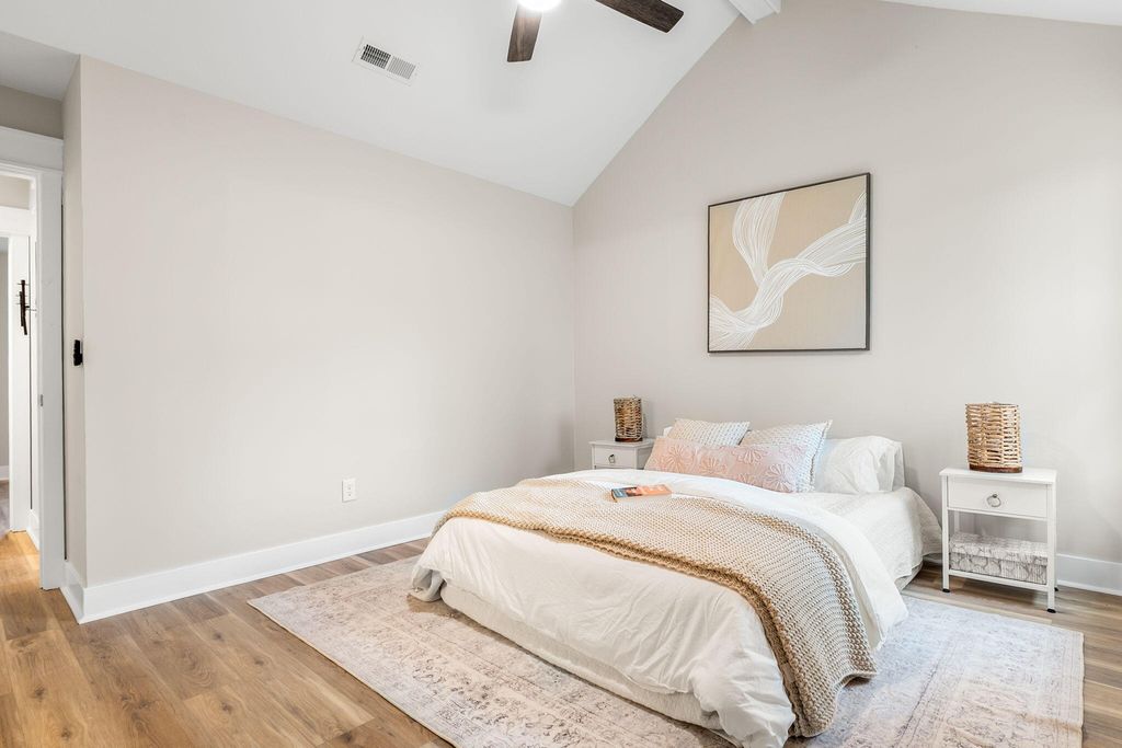 Image 18 of property listing at 106 Glebe Road, Summerville, SC 29485