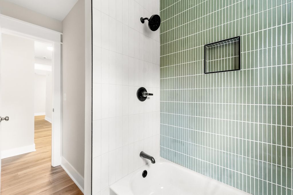 Image 27 of property listing at 106 Glebe Road, Summerville, SC 29485