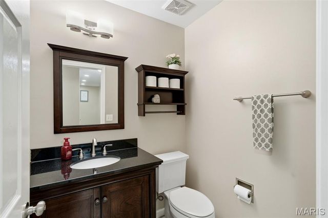 305 Oak Top Court, Ballwin, MO 63021
