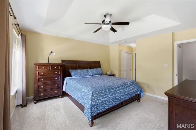 305 Oak Top Court, Ballwin, MO 63021